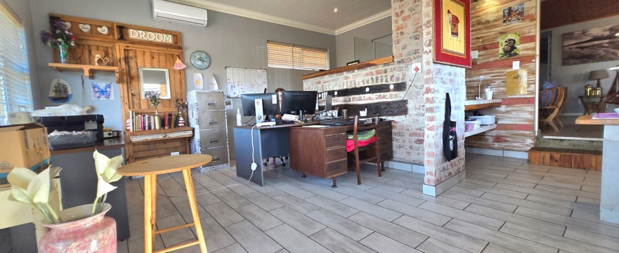4 Bedroom Property for Sale in Franskraal Western Cape